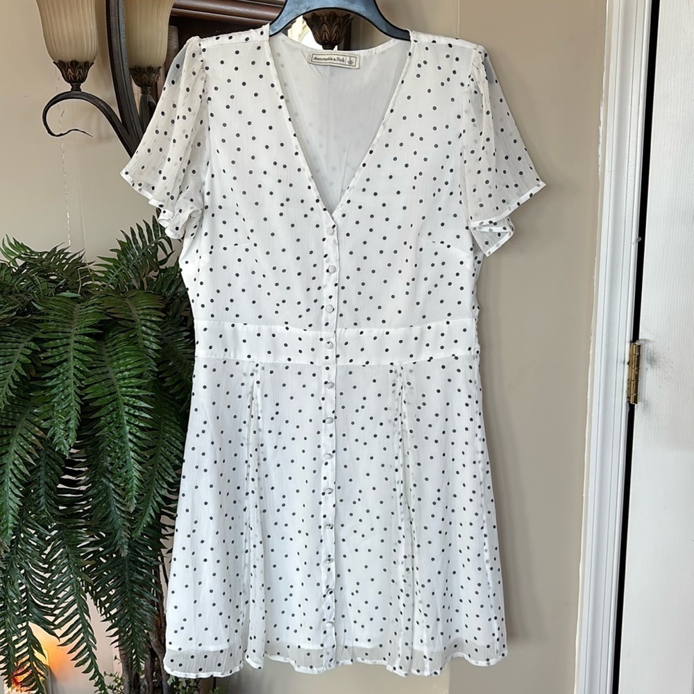 Abercrombie & Fitch White & Black Polka Dot Button Up V-Neck Dress Sheer Lined - Picture 15 of 15